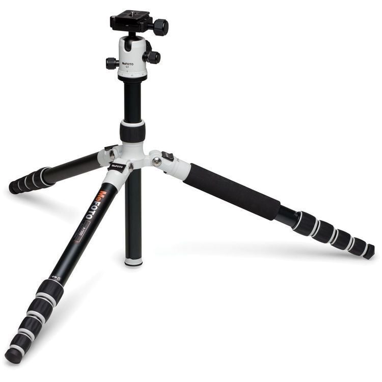 Benro MeFOTO A1350Q1A RoadTrip Aluminum Travel Tripod Kit (Amber)